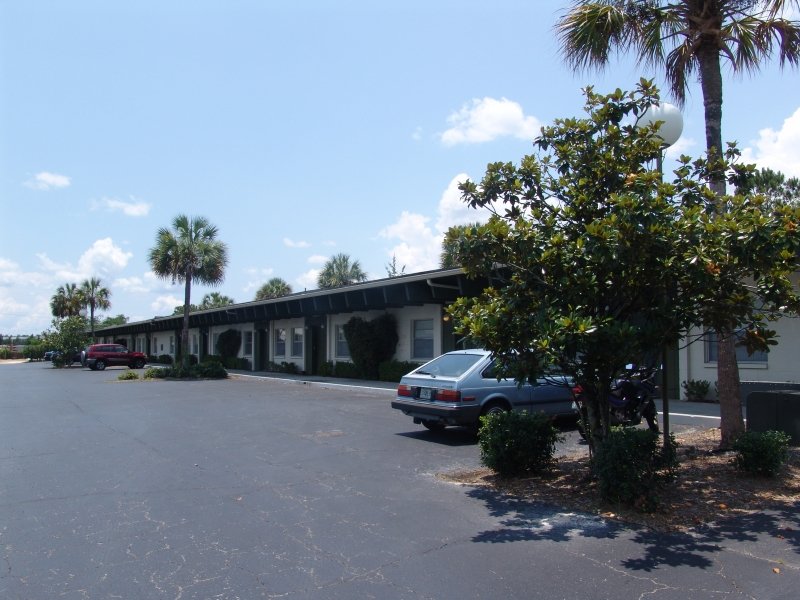 The Oasis Apartments