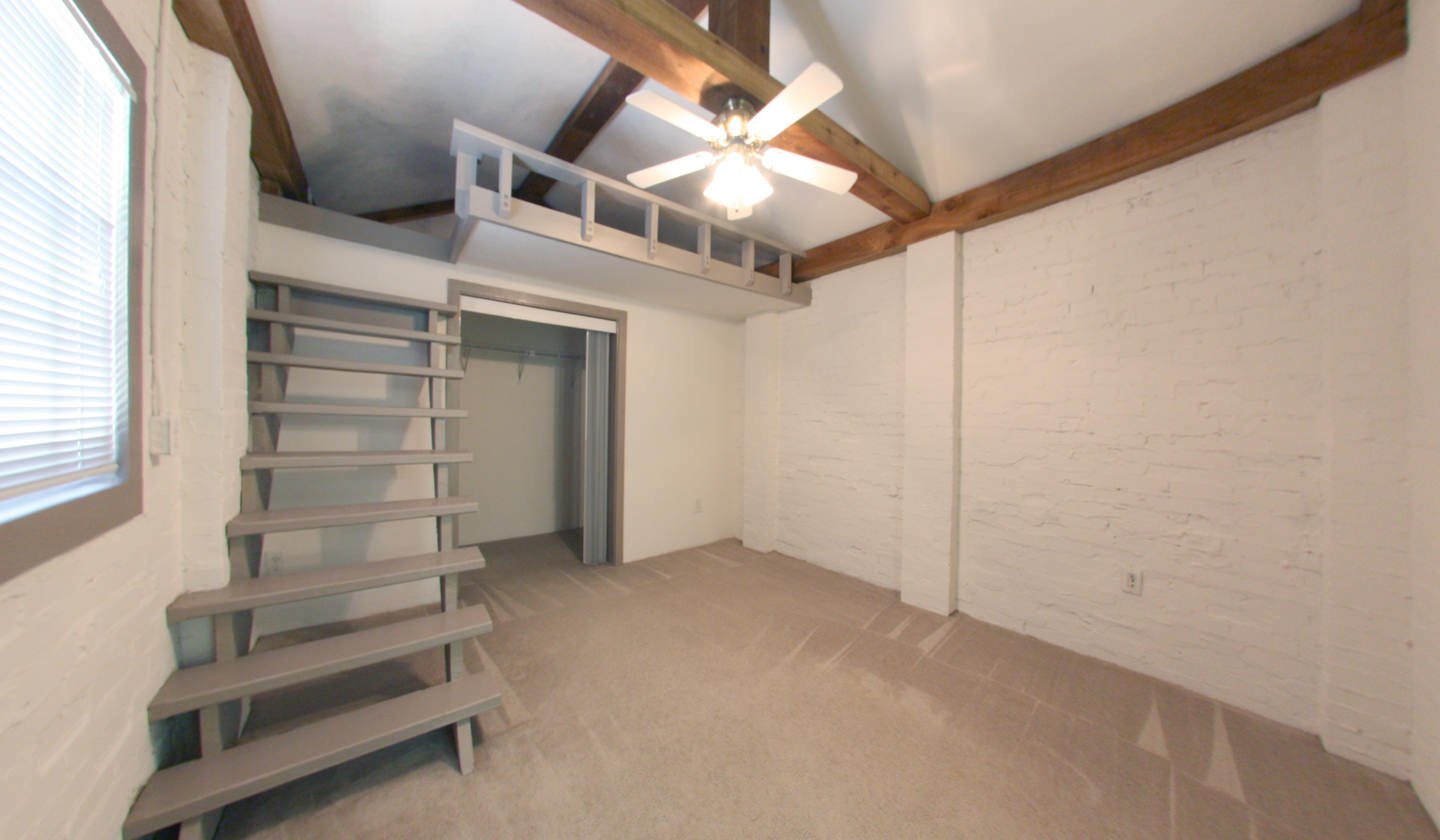 Heritage Oaks Carriagehouses